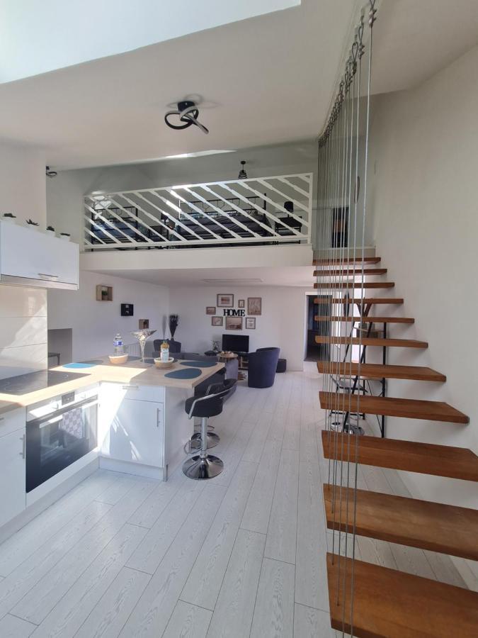 Le Bastion Apartment Rocroi Bagian luar foto